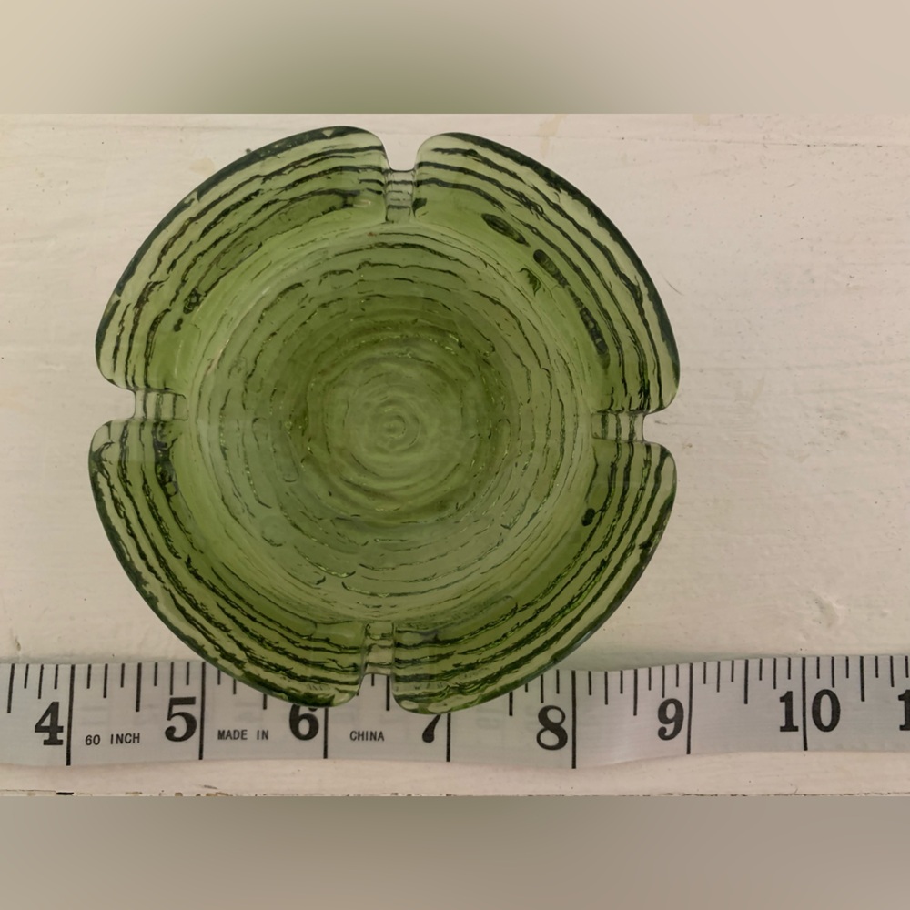 vintage Anchor Hocking Soreno avocado green glass ashtray 4 inches
